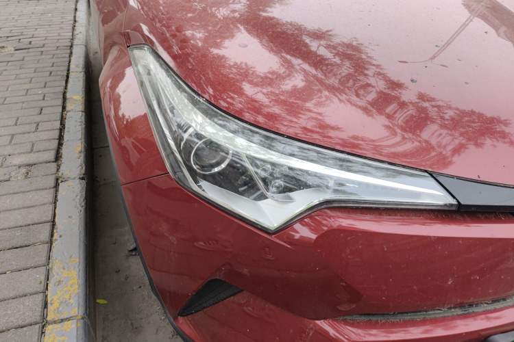 Used Toyota C-HR 2020 2.0L Leading Edition
