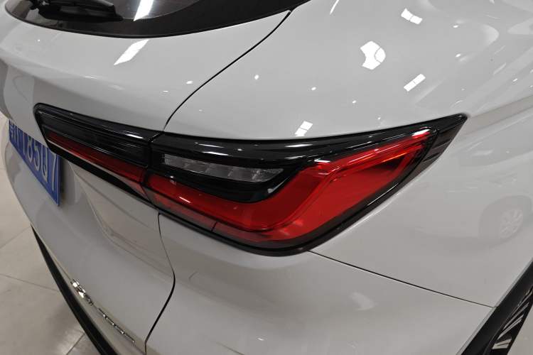 Used Oshan X5 2021 1.5T DCT Prestige Edition
