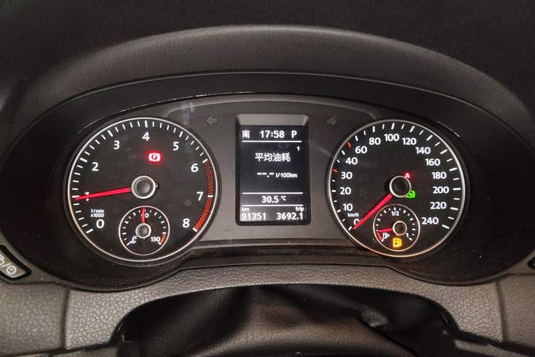 Used Volkswagen Sharan 2014 2.0 TSI Standard Model
