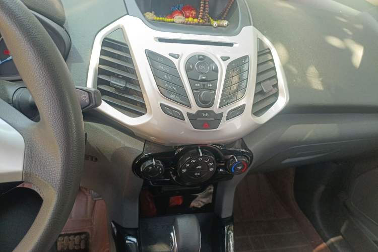 Used Ford EcoSport 2013 1.5L Automatic Fashion Model Audio And AC Panel