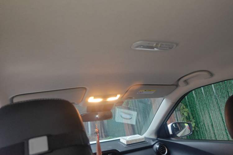 Used Nissan Kicks 2021 1.5L XV CVT Smart Connect Luxury Edition