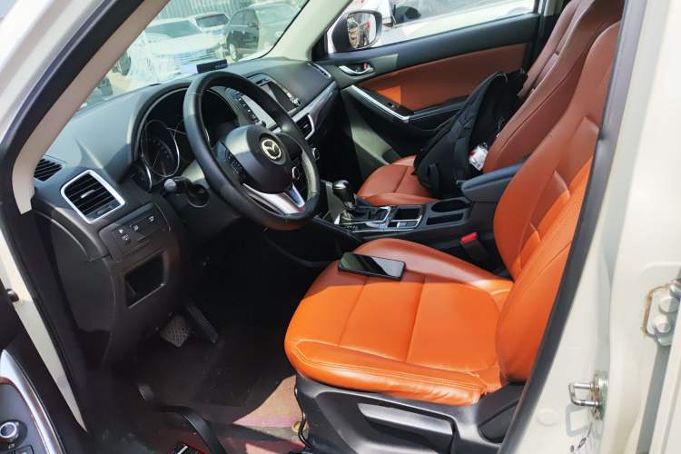 Used Mazda CX-5 2015 2.0L Automatic Two-Wheel Drive Urban Version

