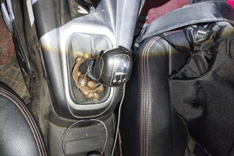 Used Citroen Elysee 2015 Zhishang Edition 1.6L Manual Fashion Model