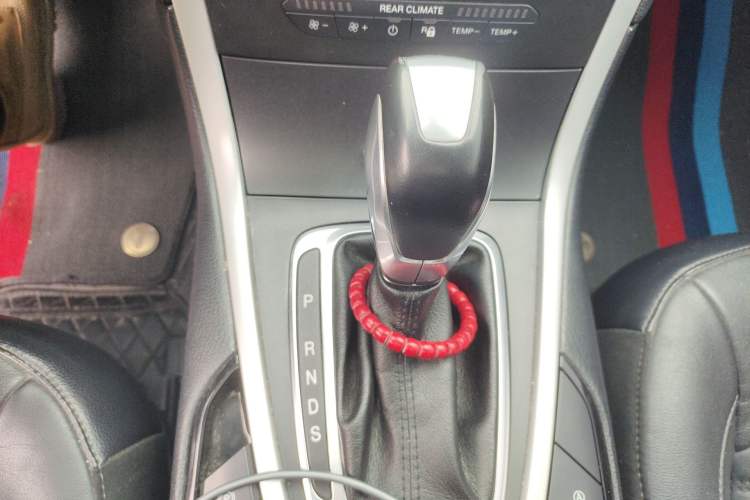 Used Ford Edge 2018 EcoBoost 245 Two-Wheel-Drive Platinum Edition 7-Seater China VI Standard