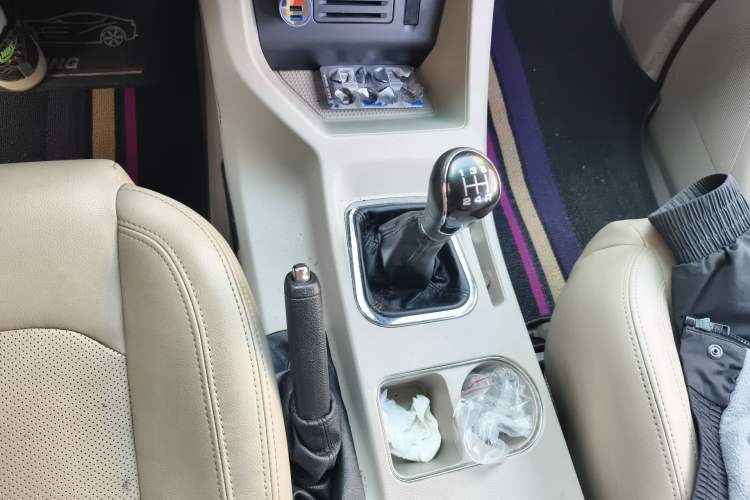 Used FORTHING Lingzhi 2017 M5L 1.6L 7-Seater Comfort Model