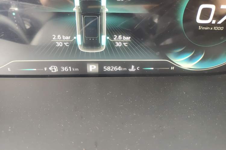 Used Roewe RX5 MAX 2019 300TGI Automatic Smart Cabin Flagship Edition Odometer Close Up