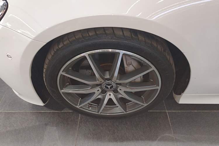 Used Mercedes-Benz E-Class (Import) 2021 E 260 Coupe