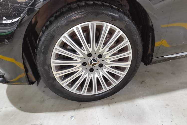 Used Mercedes-Benz E-Class 2020 Restyled E 300 L Exclusive Edition
