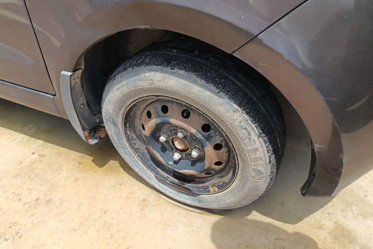 Used Dongfeng Fengon 330 2014 1.5L Manual Utility Version DK15
