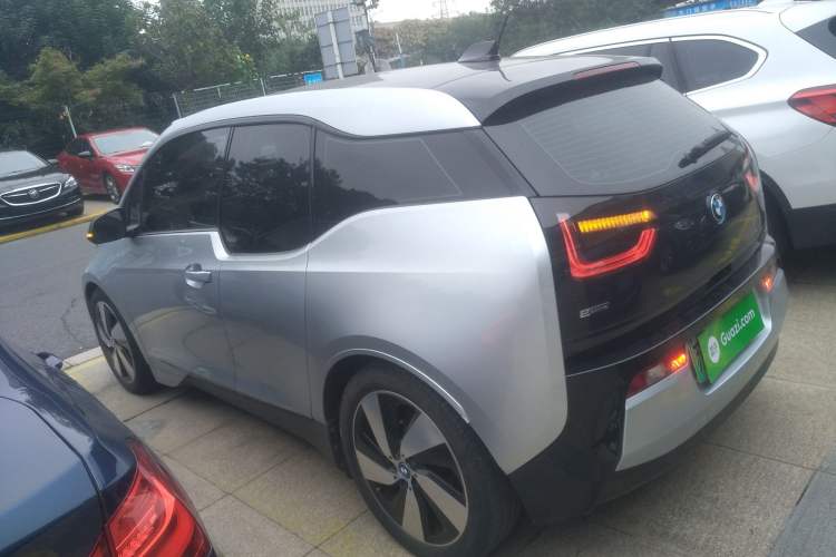 Used BMW i3 2016 Upgraded Deluxe Edition