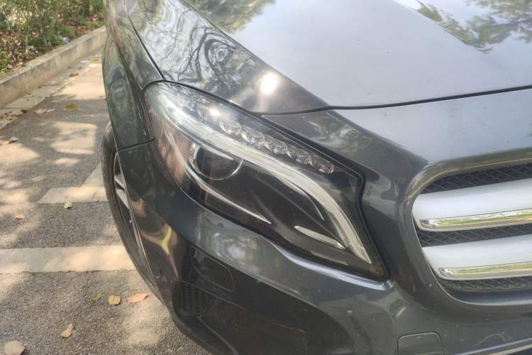 Used Mercedes-Benz GLA 2015 GLA 220 4MATIC Fashion Model