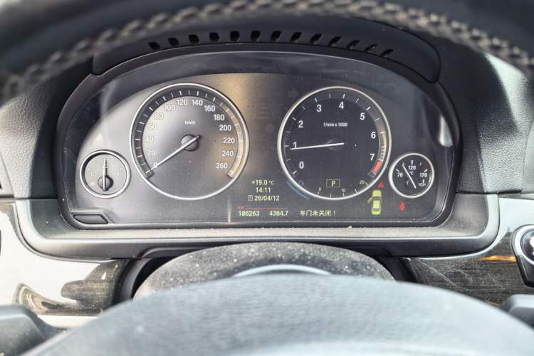 Used BMW 5 Series 2014 525Li Luxury Design Package Instrument Cluster