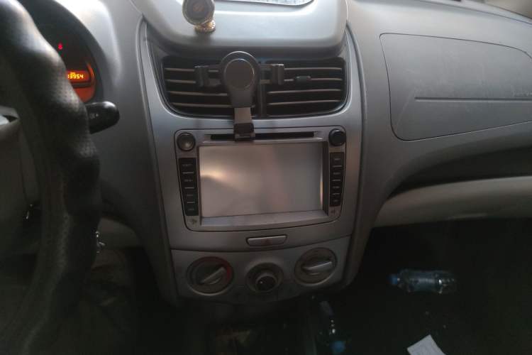 Used Chevrolet Sail 2013 Sedan 1.2L Manual Warm Edition
