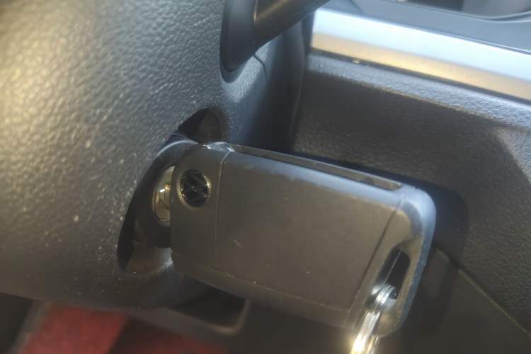 Used Volkswagen Polo 2023 Plus 1.5L Automatic Enjoy-the-Moment Edition Vehicle Key