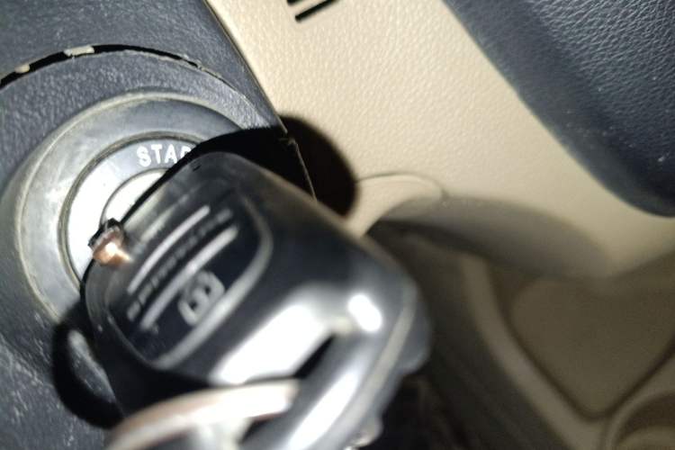 Used Kia Sportage 2013 2.0L Manual Two-Wheel Drive GL Trim
