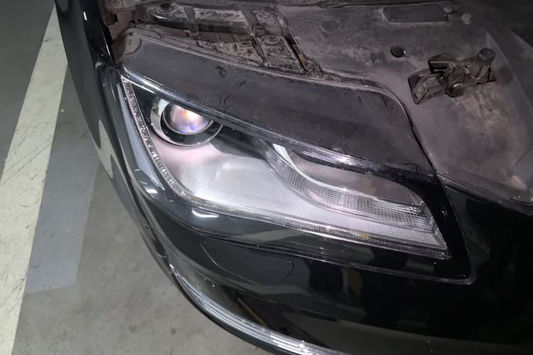 Used Audi A8 2013 A8L 30 FSI Comfort Model
