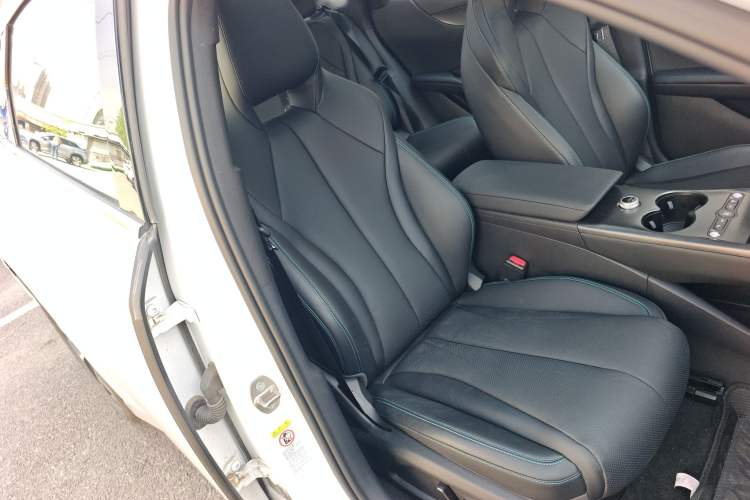 Used BYD Seal 06 New Energy 2025 EV 545KM Flagship Edition Right Front Seat