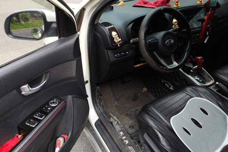 Used Kia KX3 2015 1.6T Automatic Two-Wheel Drive DLX
