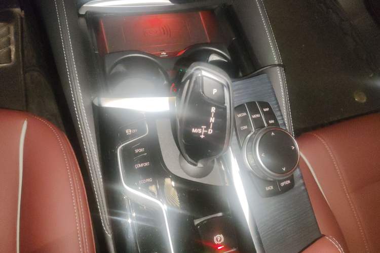 Used BMW 5 Series 2021 530Li Leading Model M Sport Package