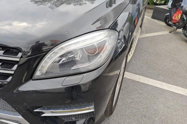 Used Mercedes-Benz M-Class 2014 ML 400 4MATIC Dynamic Model
