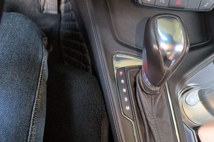 Used Cadillac CT4 2021 28T Luxury Model Gear Lever