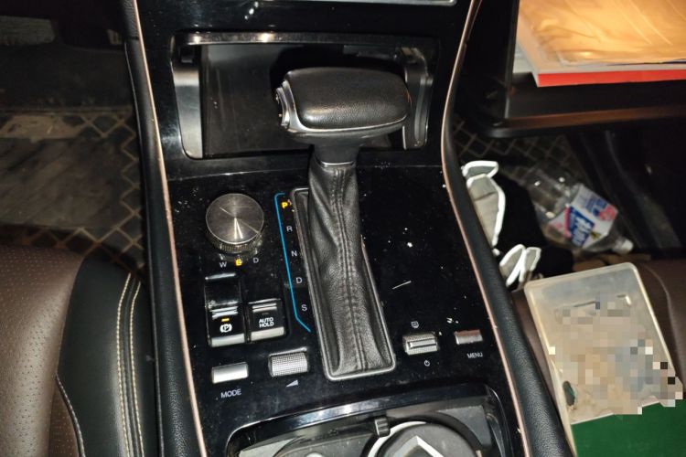 Used GAC Trumpchi GS5 2019 270T Automatic Luxury Edition Gear Lever