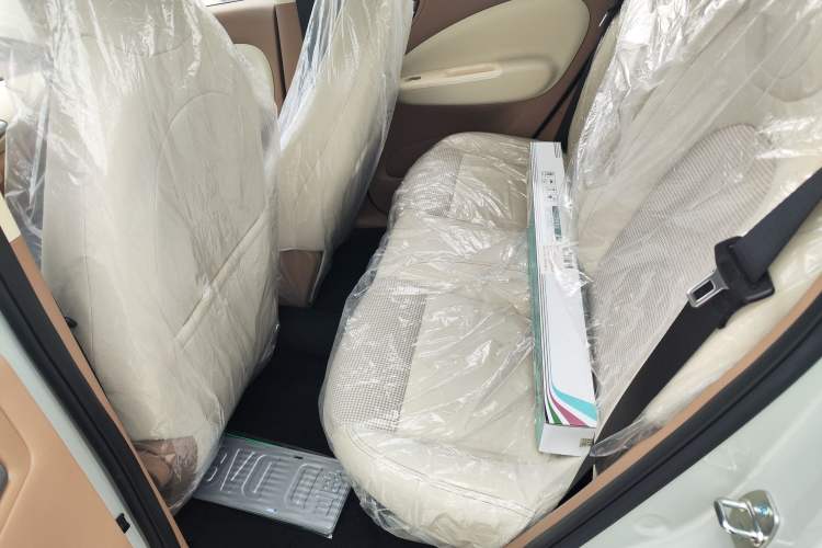 Used Wuling Hongguang MINIEV 2025 Four-Door Version Advanced Edition
