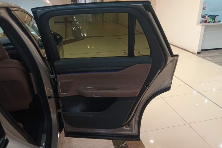 Used Nio ES8 2024 75 kWh
