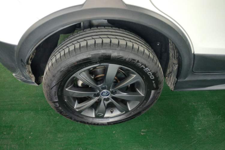 Used BYD Yuan New Energy 2019 EV535 Smart Connect Trendsetting Model
