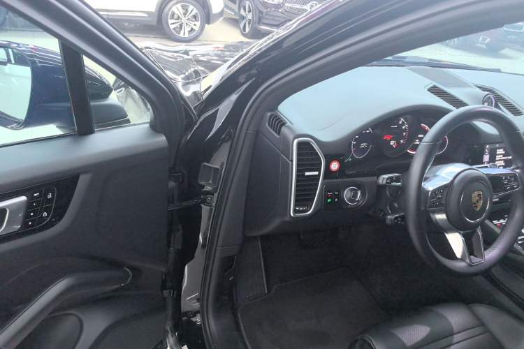 Used Porsche Cayenne 2018 Cayenne 3.0T