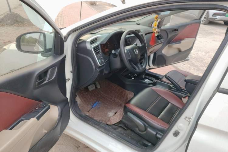 Used Honda City 2017 1.5L CVT Comfort Version Driver Seat