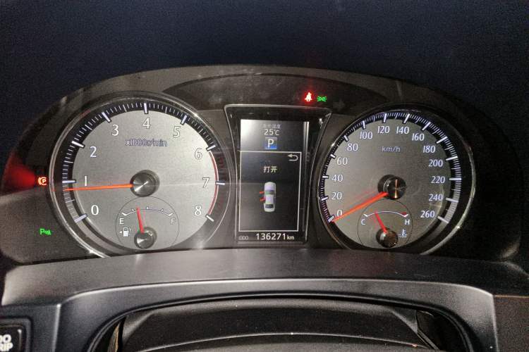 Used Toyota Crown 2015 2.0T Fashion Edition
