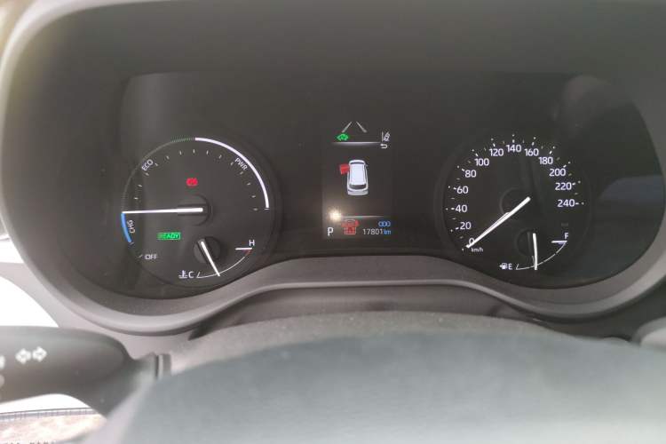 Used Toyota SIENNA 2024 2.5L Hybrid Comfort Edition
