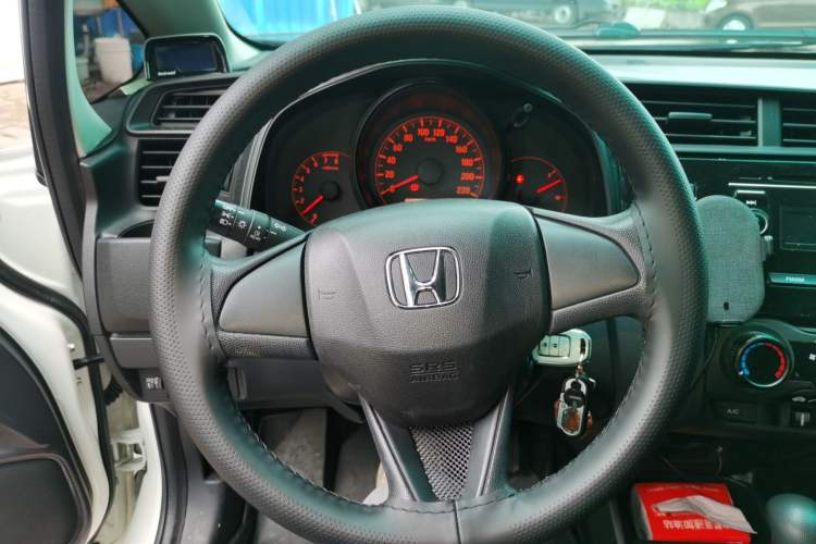 Used Honda Fit 2018 1.5L CVT Comfort Sunroof Version Steering Wheel