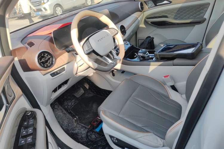 Used FORTHING Yacht 2022 1.5T DCT Lan Yue Edition
