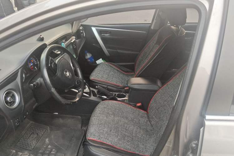 Used Toyota Corolla 2016 Dual-Engine 1.8L E-CVT Elite Edition