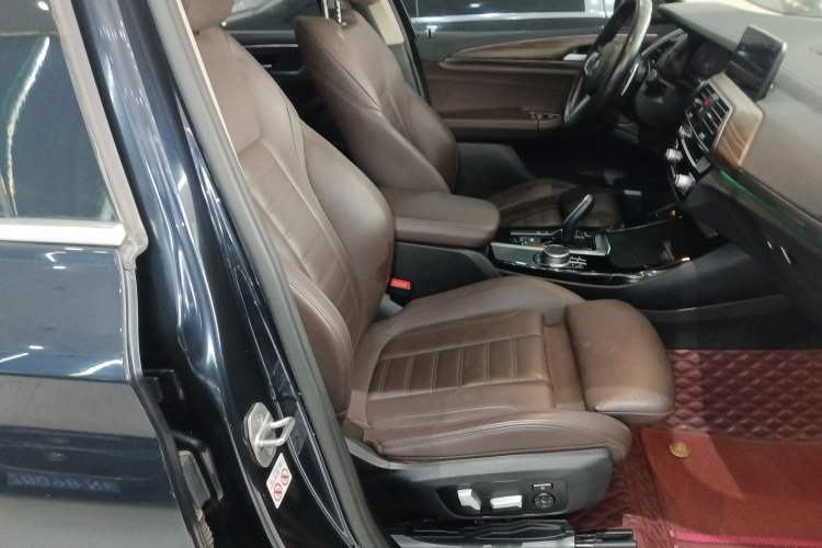 Used BMW X3 2021 xDrive28i M Sport Package Right Front Seat