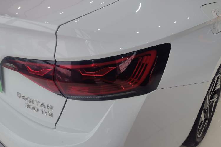 Used Volkswagen Sagitar 2023 300TSI DSG Excellence Edition Right Rear Taillight