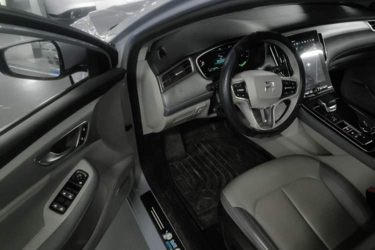 Used Rising ER6 2021 New Dynamic Edition 620km Smart Drive Version Driver Seat