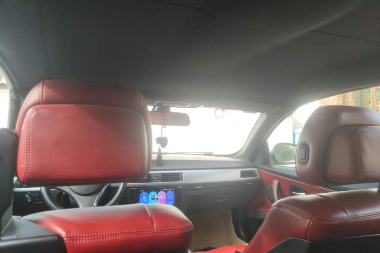 Used BMW 3 Series 2011 320i Convertible Coupe
