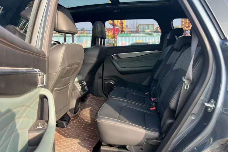 Used Geely Auto Haoyue L 2024 2.0T DCT Flagship Version
