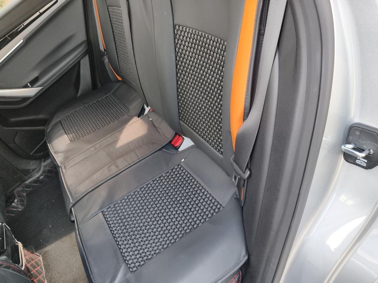 Geely Auto FX11 2024 1.5TD DCT Prestige Edition — снимка 17