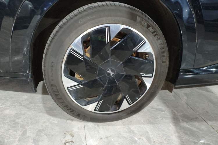 Used XPeng X9 2024 702 Ultra-Long Range Max