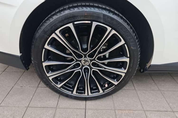 Used MG 7 2023 2.0T Automatic Hunter Luxury Edition