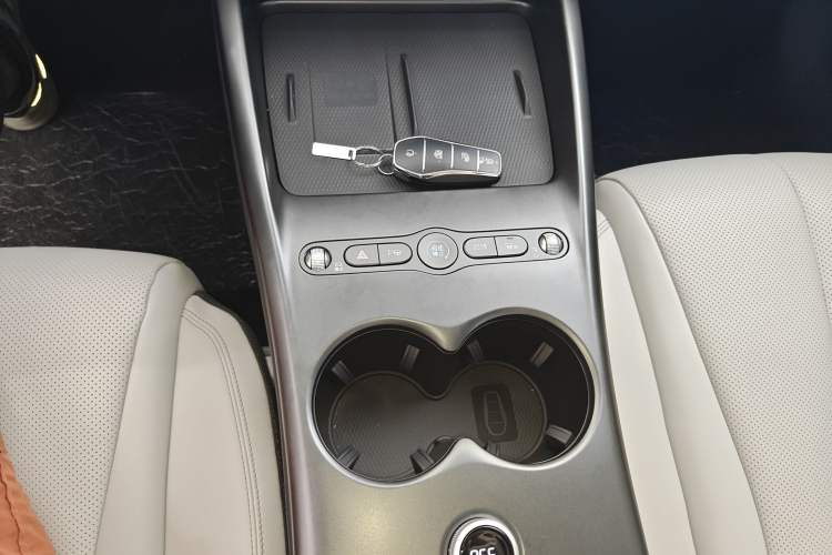 Used BYD Seal 06 New Energy 2025 EV 545KM Flagship Edition
