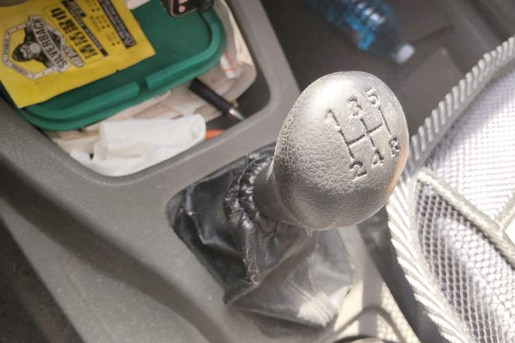 Used Wuling Hongguang 2015 1.5L S Basic Version China V Standard Gear Lever