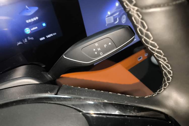 Used EXEED Lanyue C-DM 2025 180 Ultra-Long Range Ultra All-Wheel Drive 6-Seater