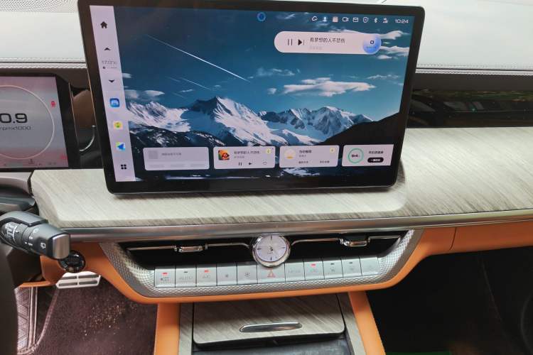 Used Tank 500 2022 3.0T Business Edition "Creation Realm" Design 5-Seater Audio And AC Panel