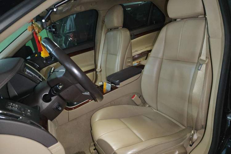 Used Cadillac SLS Seville 2012 2.0T Comfort Model
