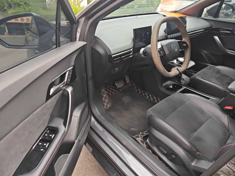 Used MG 4 EV 2022 460 km All-Wheel-Drive Performance Version — 15